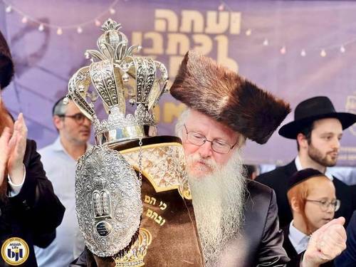 		                                
		                                		                            	                            	
		                            <span class="slider_description">Hachnasas Sefer Torah 2022</span>
		                            		                            		                            
